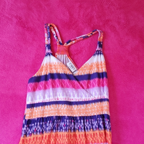 Springtime pattern dress - Picture 2 of 3